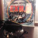 居酒屋じみぃず - サングラスは実際にアツシさんがかけていた非売品の物だそうです！！