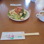 にぐるまやダイニング - サラダバーのサラダ