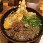 釜喜利うどん - 牛すじうどん