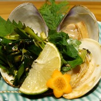 吉祥寺 三うら - 本日の貝 焼き蛤 (950円)