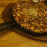 チャイニーズ酒場 エンギ - エンギ特製四川風マーボー