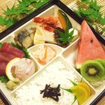 末広すし - 寿司、うどん以外のメニューも多数ございます！　末廣弁当　１０５０円