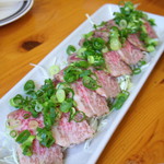 くつろぎ亭ひこべえ  - 2016年9月　牛のタタキ