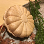 銀座 しのはら - フォアグラ最中