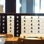 Greyhound Cafe - 店内の雰囲気