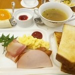 Jeia-Ruhoteru Kuremento Uwajima - 洋食の朝食1080円