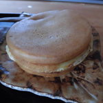 白寿庵 - 回転焼（小豆）