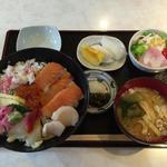 松のや - 料理写真:北海丼￥800