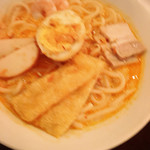 カフェ・シンガプーラ 海南鶏飯 - カトン ラクサ。写真ボケちゃった(･･;)