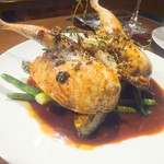 レストランユニック - フランス産キノコを詰めた山ウズラのロティ4860円