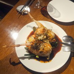 レストランユニック - フランス産キノコを詰めた山ウズラのロティ4860円