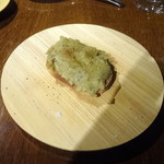 レストランユニック - 塩漬けにした鮎のブランダードのタルティーヌ1260円シェア後