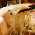 【2016.10.9(日)】醤油チャーシューメンの麺