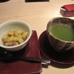 蓮 - 栗ようかんと煎茶