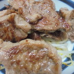 ヤオヨシ - カシラは柔らかくて風味があるのに歯切れがイイ！