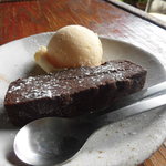 まぶや - ガトーショコラ＆アイス２００円
