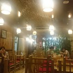 HANOI CORNER DINING BAR - 竹インテリアな店内