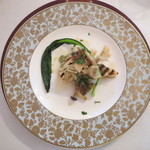 RISTORANTE REGA - メカジキのソテー　茸の白ワインソース