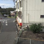 鉄餞 - 鉄餞のお店は、駐車場から裏道を下って約100M先にあります。(2016.10.09)