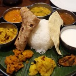 106 サウスインディアン - 休日ミールスランチ☆　ドリンクも付きます！