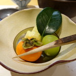 柳家錦 - こんな小さな柿もあるんですね