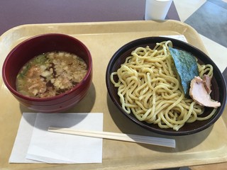 Eat it! - 魚介醤油豚骨つけ麺 ¥850-
2016.8.31 Wed.