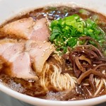 博多中洲屋台 鈴木ラーメン店 - 黒ラーメン