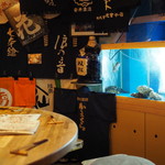 ビストロ割烹 YAOYA - 店内