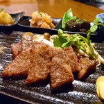 [Special level No. 1/Using A5 female beef] Specially selected Kobe beef Steak Japanese set lunch (large 120g)