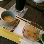 Wanzu Hatokafe - とろとろわらび餅