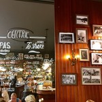 Centric Canalla - 店内の雰囲気○、賑わっています！