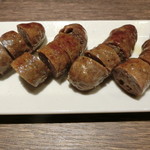 『肉山』神戸 - 岩手県短角牛のソーセージ