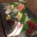 うまい魚と炭火焼 泰三屋 - 