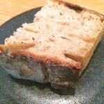 ラ・ボンヌターブル - ル シュクレクールのパン