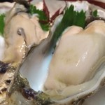 癒宴 - 北海道厚岸産牡蠣(生)濃厚な味がたまらない