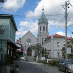 まるたま小屋 - カトリック元町教会のある風景