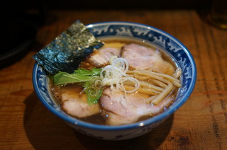 めん処 樹 - 醤油チャーシュー麺