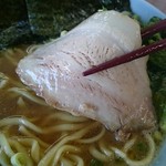 みなと家 半田店 - チャーシューも美味しい(｡-∀-)