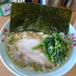 みなと家 半田店 - ラーメン
                                ¥720