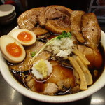 肉そばスペシャル・醤油