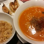 バーミヤン - 麻ら担々麺+餃子+半チャーハン