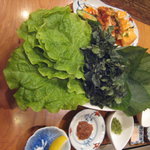 牛舎 - サンチュ、クレソン、えごま