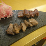 まぐろ小屋 別邸 - 希少部位あご肉780円