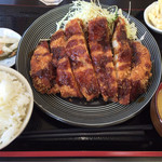 とり安食堂 - チキンカツ定食。ボリューム満点(^^;;