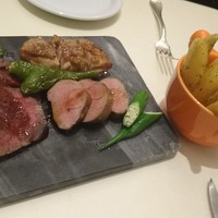 The Arts Fusion - お肉