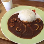 磯味亭 - いかカレー

辛めのカレーとイカのアクセントがよくておいしく頂きました(*´ч`*)
