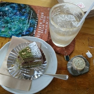 さら zara ザラ 本革 リアルレザー スニーカー 36 - メルカリ