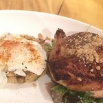 Tommy Bahama Restaurant, Bar & Store - Half Chicken