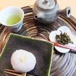 蕉雨庵 - お茶と和菓子のセット