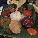 ダバ インディア - ダバミールス　南インド式カレー定食です